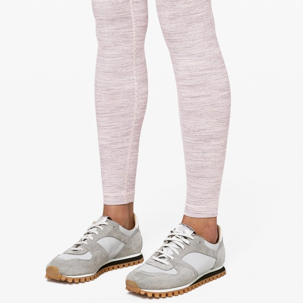 Lululemon Size 10 Leggings - Picture 2 of 4